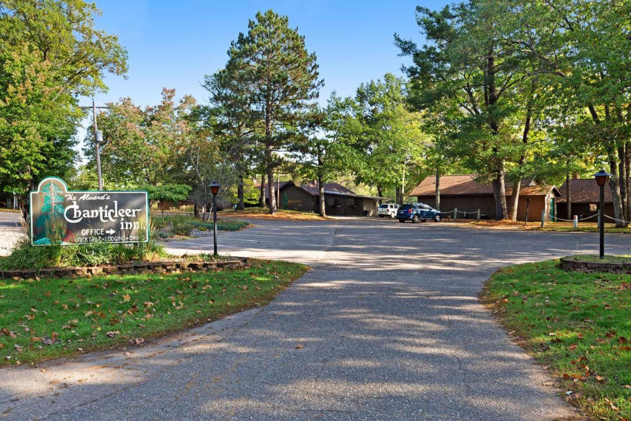 Chanticleer Inn: Villa 8 Eagle River Exterior foto